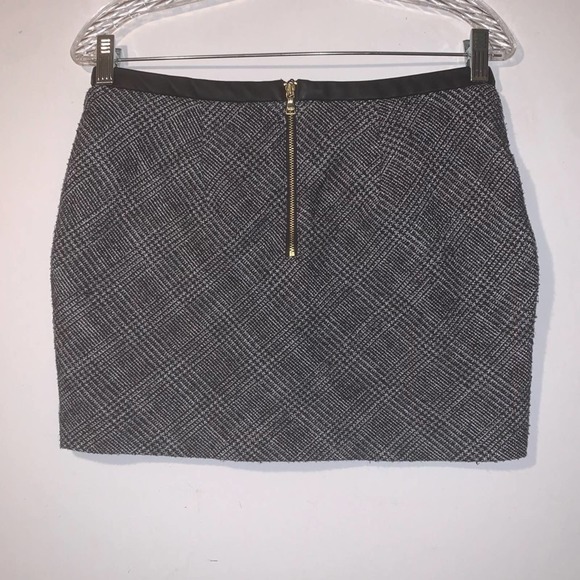 Express mini skirt size 6 - Picture 6 of 6